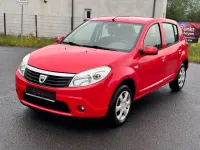 Gebraucht Dacia Sandero 75 PS (55 kW) 2011 Rot Limousine