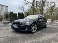 Gebraucht BMW 325 Exclusive 204 PS (150 kW) 2012 Schwarz Kombi