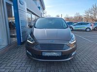 Gebraucht Ford C-MAX Titanium 150 PS (110 kW) 2018 Braun Van / Kleinbus