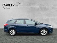 Gebraucht Ford Focus Trend 101 PS (74 kW) 2014 Blau Kombi