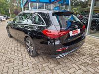 Gebraucht Mercedes C220 Avantgarde 200 PS (147 kW) 2022 Schwarz Kombi