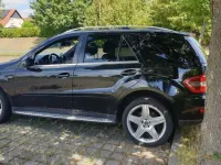 Gebraucht Mercedes ML350 AMG 231 PS (169 kW) 2011 Schwarz SUV