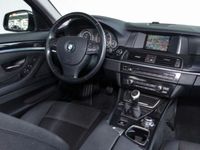 gebraucht BMW 520 F11 5er d Schaltgetriebe 8-fach bereift