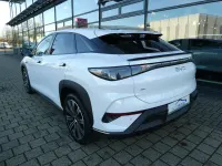 Neu BYD Sealion 7 389 kW (530 PS) 2025 Polar white SUV