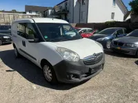 Gebraucht Opel Combo 95 PS (69 kW) 2016 Weiß Van / Kleinbus