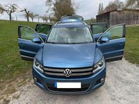 Gebraucht VW Tiguan Life 177 PS (130 kW) 2014 Blau SUV