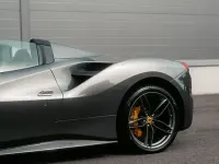 Gebraucht Ferrari 488 669 PS (492 kW) 2016 Grau Cabrio