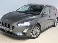 Gebraucht Ford Focus Titanium 120 PS (88 kW) 2019 Grau Limousine