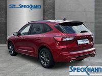 Gebraucht Ford Kuga ST-Line 224 PS (164 kW) 2022 Rot SUV
