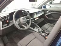 Gebraucht Audi A3 Advanced Plus 150 PS (110 kW) 2025 Navarrablau metallic Limousine