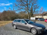 Gebraucht BMW 530 258 PS (189 kW) 2013 Braun Kombi