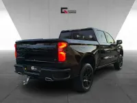 Gebraucht Chevrolet Silverado 426 PS (313 kW) 2026 Schwarz SUV