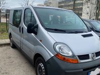 gebraucht Renault Trafic Transporter mit Sitze