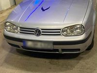 Gebraucht VW Golf IV 2003 Silber Kleinwagen