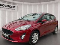 Gebraucht Ford Fiesta Cool & Connect 70 PS (51 kW) 2017 Rot Limousine