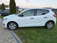 Neu Dacia Sandero Essentiel 91 PS (66 kW) 2025 Weiß Kleinwagen