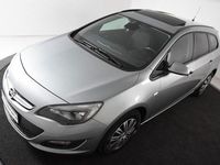 Gebraucht Opel Astra Edition 116 PS (85 kW) 2014 Grau Kombi