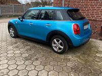 Gebraucht Mini Cooper 102 PS (75 kW) 2018 Blau Kleinwagen