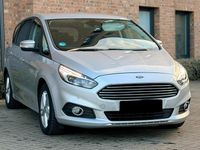 Gebraucht Ford S-MAX Titanium 150 PS (110 kW) 2017 Silber Van / Kleinbus