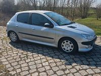 Gebraucht Peugeot 206 88 PS (64 kW) 2006 Silber Kleinwagen