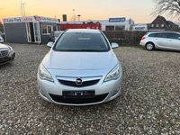 Gebraucht Opel Astra Selection 95 PS (69 kW) 2011 Silber Kombi