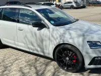 Gebraucht Skoda Octavia RS 220 PS (161 kW) 2020 Grau Kombi