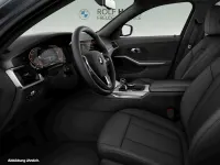 Gebraucht BMW 318 Advantage 156 PS (114 kW) 2022 Silber Kombi