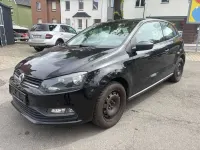 Gebraucht VW Polo 60 PS (44 kW) 2016 Schwarz Kleinwagen