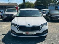 Gebraucht Skoda Octavia Clever 116 PS (85 kW) 2022 Weiß Kombi