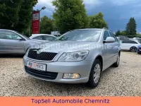 Gebraucht Skoda Octavia Ambiente 122 PS (89 kW) 2010 Silber Kombi