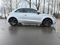 Gebraucht Audi A1 86 PS (63 kW) 2011 Silber Kleinwagen