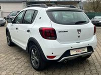 gebraucht Dacia Sandero Stepway Celebration LPG*NAVI*KAMERA*1.Hand*