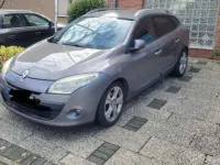 Gebraucht Renault Mégane GrandTour Dynamique 131 PS (96 kW) 2010 Silber Kombi