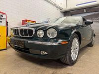 Gebraucht Jaguar XJ8 298 PS (219 kW) 2003 Grün Limousine