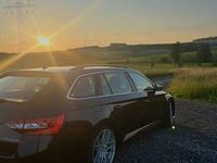 Gebraucht Skoda Superb 190 PS (139 kW) 2016 Schwarz Kombi
