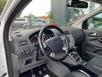 Gebraucht Ford Kuga Titanium 163 PS (119 kW) 2012 Weiß SUV