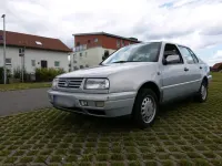 Gebraucht VW Vento 101 PS (74 kW) 1996 Silber Limousine