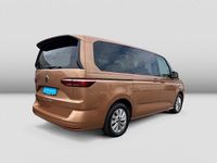Gebraucht VW Multivan Life 150 PS (110 kW) 2024 Orange Van