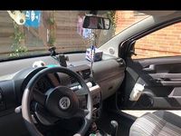Second-hand VW Fox 55 CP (40 kW) 2000 Negru Hatchback