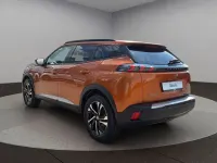 Gebraucht Peugeot e-2008 Allure 100 kW (136 PS) 2022 Orange SUV