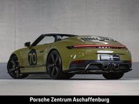 Neu Porsche 911 541 PS (397 kW) 2026 Grün Cabrio