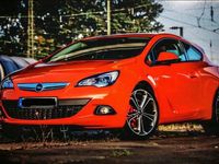 Gebraucht Opel Astra GTC Edition 179 PS (131 kW) 2012 Rot Coupé