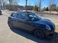 Gebraucht Mini Cooper Classic 136 PS (100 kW) 2022 Schwarz Kleinwagen