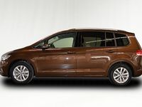Gebraucht VW Touran Allstar 110 PS (80 kW) 2016 Braun metallic Van / Kleinbus