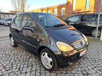 Gebraucht Mercedes A160 Classic 102 PS (75 kW) 1998 Schwarz Van / Kleinbus