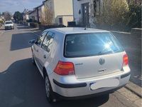 Gebraucht VW Golf IV 75 PS (55 kW) 2000 Silber Kleinwagen