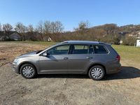 Gebraucht VW Golf VII Highline 125 PS (91 kW) 2014 Grau Kombi