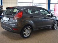 Gebraucht Ford Fiesta Trend 101 PS (74 kW) 2015 Grau Kleinwagen