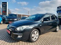 gebraucht Hyundai i30 cw Comfort Kombi Klima Benzin / LPG Gas TüV