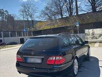 Gebraucht Mercedes E200 Avantgarde 184 PS (135 kW) 2009 Schwarz Kombi